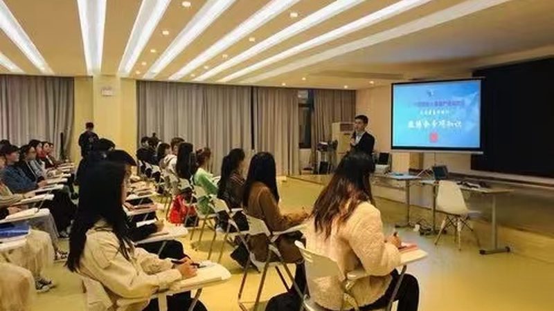 针对“二建和一建培训哪个通过率高”的问题，以下是一些建议：
